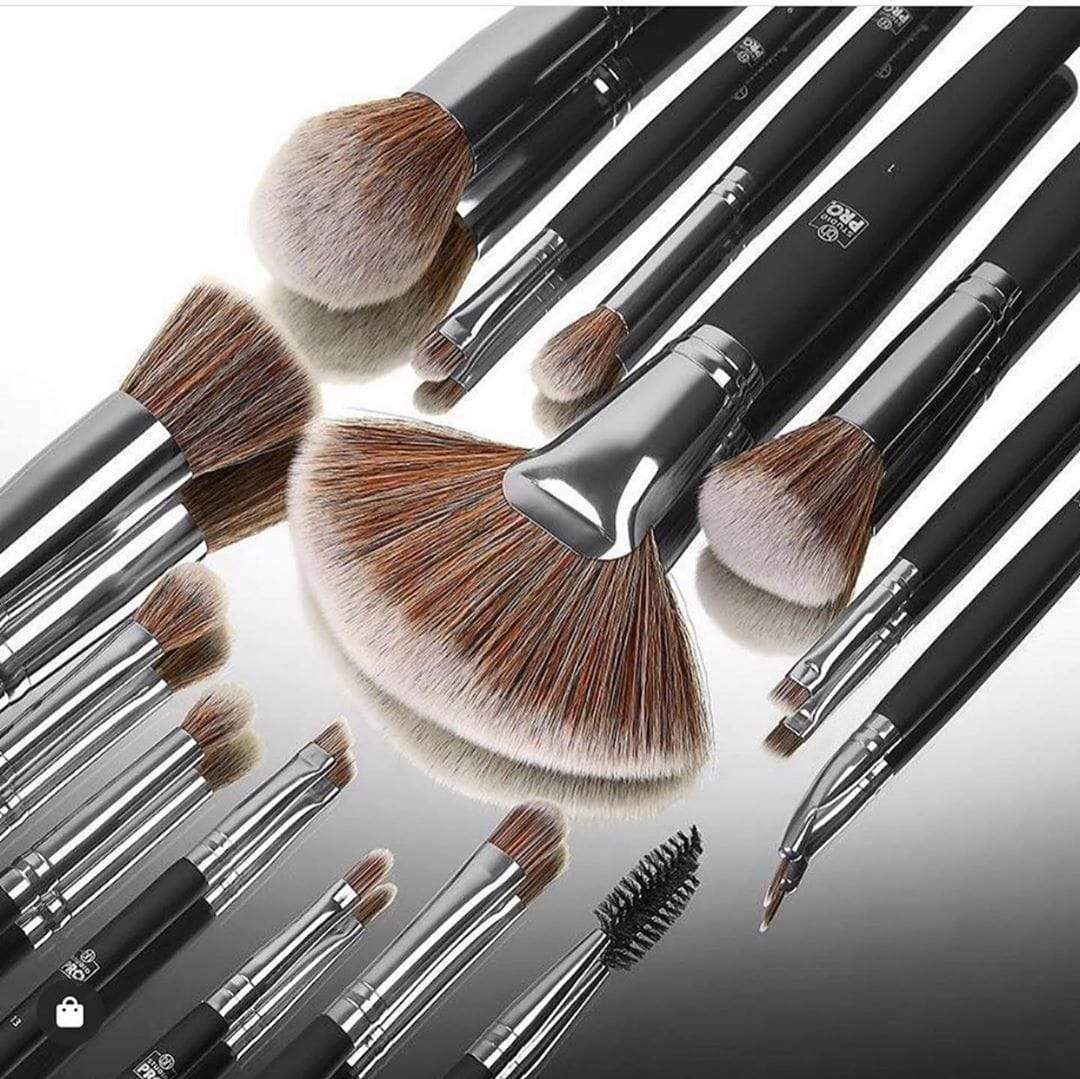 Black Brushies set