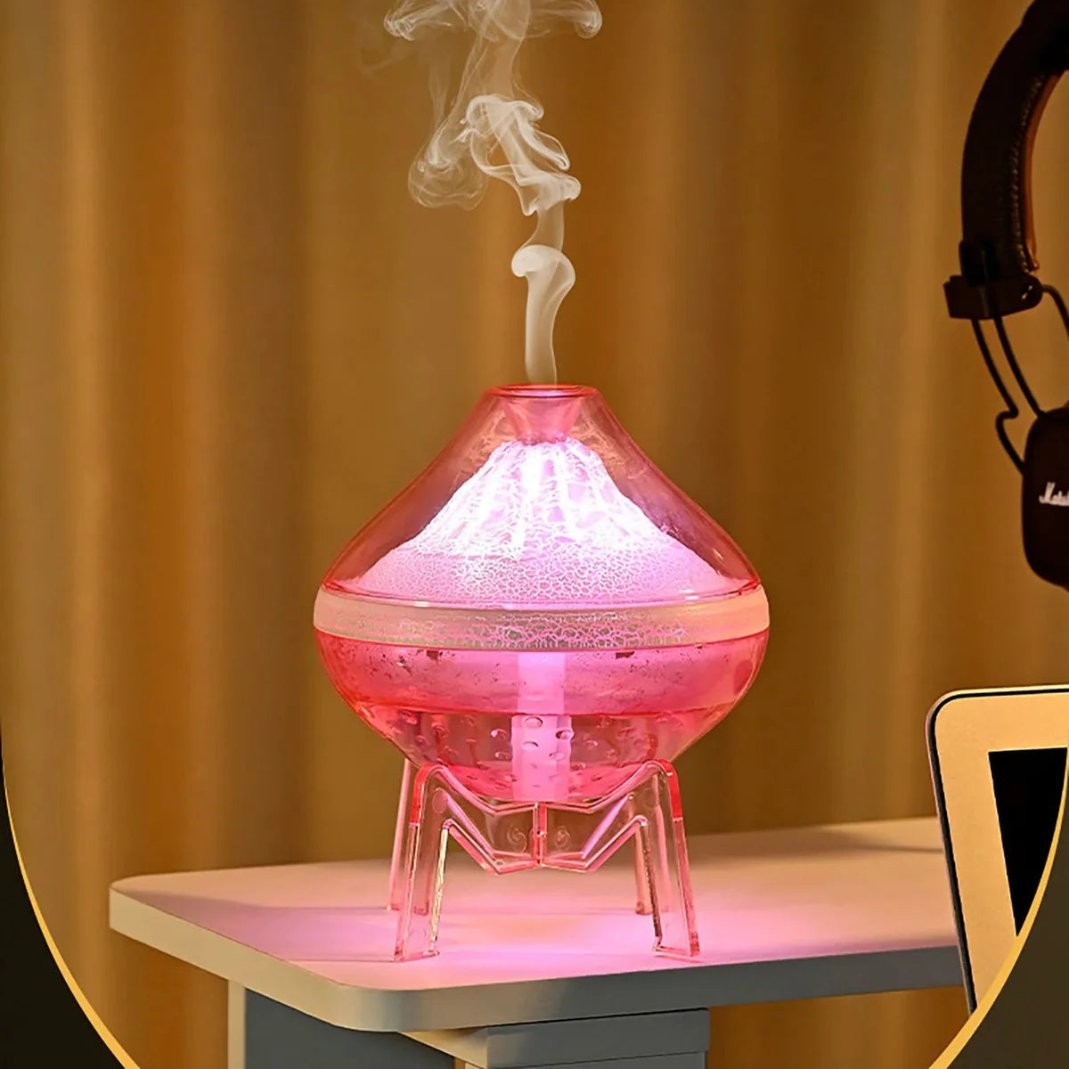 Volcano lamp humidifier releasing mist